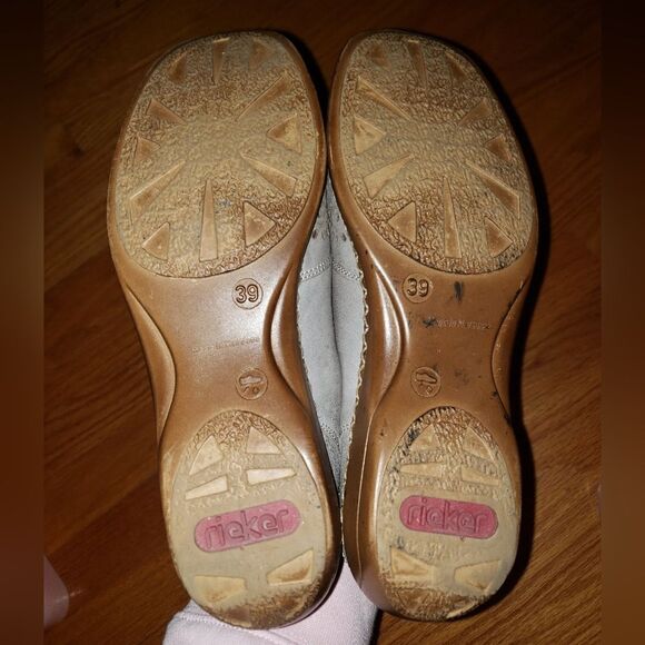 Rieker Antistress gray leather flats - Picture 6 of 7